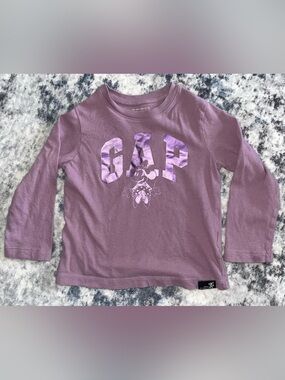 GAP x Disney Minnie Mouse long sleeve tshirt size 3T